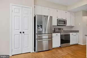 46681 Lynnhaven Square, Sterling, VA 20165 - Photo 35