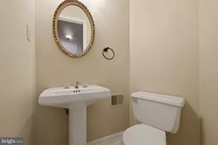 46681 Lynnhaven Square, Sterling, VA 20165 - Photo 17