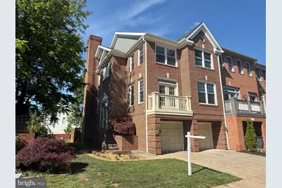 46681 Lynnhaven Square, Sterling, VA 20165 - Photo 1