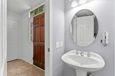 671 Burnside Terrace SE, Leesburg, VA 20175 - Photo 11