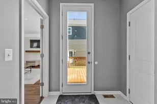 1007 Themis St SE, Leesburg, VA 20175 - Photo 13