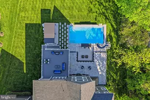 23518 Lovage Ct, Aldie, VA 20105 - Photo 15