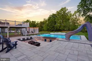 23518 Lovage Ct, Aldie, VA 20105 - Photo 11