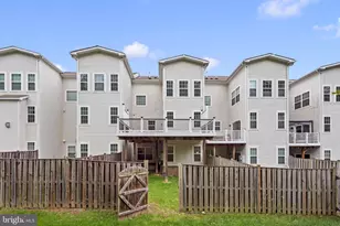 23215 Tradewind Dr, Brambleton, VA 20148 - Photo 37