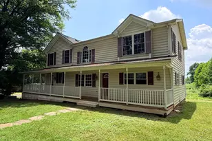 42277 Chestnut Hill Ln, Leesburg, VA 20176 - Photo 1