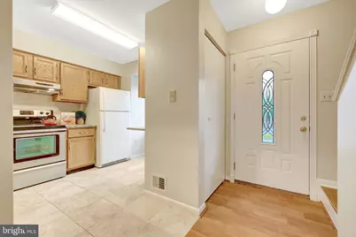43 Sugarland Square Court, Sterling, VA 20164 - Photo 5