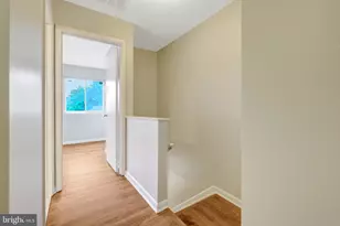 43 Sugarland Square Ct, Sterling, VA 20164 - Photo 15