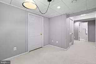25 Whittingham Cir, Sterling, VA 20165 - Photo 35