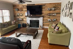 20671 Stillpond Ct, Ashburn, VA 20147 - Photo 5