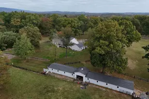 19821 Foggy Bottom Rd, Bluemont, VA 20135 - Photo 7