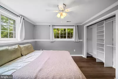 207 Silverleaf Drive, Sterling, VA 20164 - Photo 37