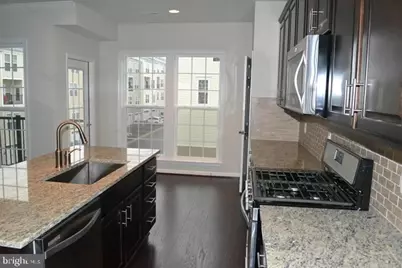 20704 Erskine Terrace, Ashburn, VA 20147 - Photo 9