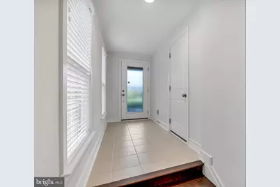 42281 Belgrave Gardens, Brambleton, VA 20148 - Photo 9