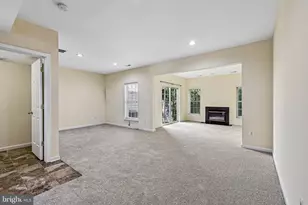26071 Nimbleton Square, Chantilly, VA 20152 - Photo 47