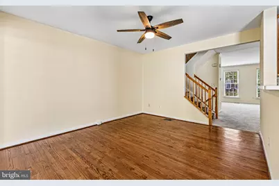 26071 Nimbleton Square, Chantilly, VA 20152 - Photo 13