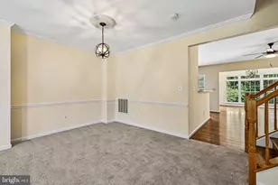 26071 Nimbleton Square, Chantilly, VA 20152 - Photo 9