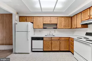 112 Richland Cir, Sterling, VA 20164 - Photo 7