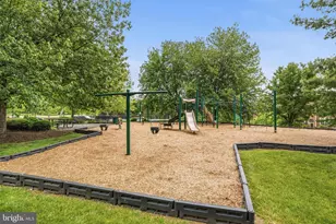 18304 Mill Ridge Terrace, Leesburg, VA 20176 - Photo 45