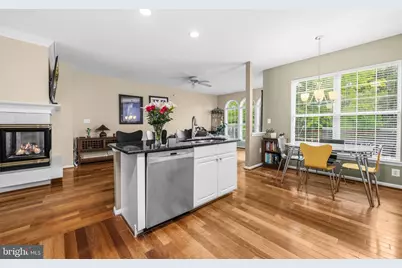 18304 Mill Ridge Terrace, Leesburg, VA 20176 - Photo 19