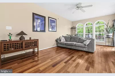 18304 Mill Ridge Terrace, Leesburg, VA 20176 - Photo 11
