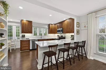 34 Linden Hill Way SW, Leesburg, VA 20175 - Photo 3