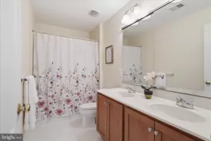 25202 Justice Dr, Chantilly, VA 20152 - Photo 39