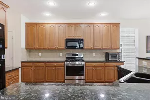 25202 Justice Dr, Chantilly, VA 20152 - Photo 17