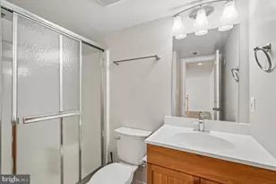 42820 Crossbow Ct, Ashburn, VA 20147 - Photo 51