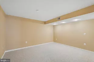 42820 Crossbow Ct, Ashburn, VA 20147 - Photo 49