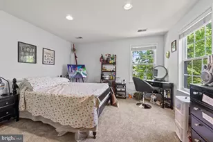 43340 Wintersrun Ct, Ashburn, VA 20147 - Photo 23