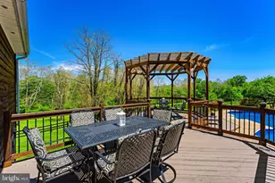 18660 and 18654 Airmont Rd, Purcellville, VA 20132 - Photo 11
