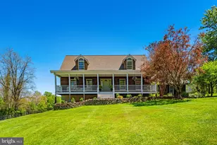 18660 and 18654 Airmont Rd, Purcellville, VA 20132 - Photo 5