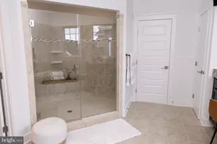 42381 Rosalind St, Ashburn, VA 20148 - Photo 27