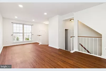 20208 Bar Harbor Terrace, Ashburn, VA 20147 - Photo 3