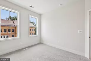 42196 Shining Star Sq, Ashburn, VA 20148 - Photo 31