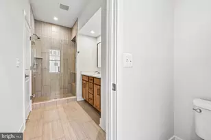 42196 Shining Star Sq, Ashburn, VA 20148 - Photo 41