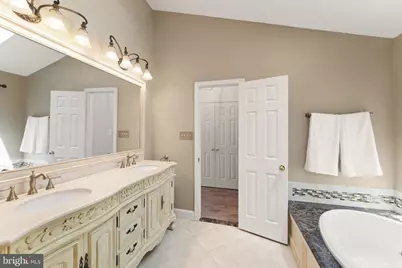 389 Clagett Street SW, Leesburg, VA 20175 - Photo 27