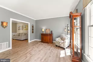 389 Clagett St SW, Leesburg, VA 20175 - Photo 11