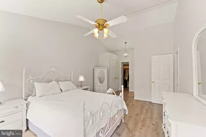 389 Clagett Street SW, Leesburg, VA 20175 - Photo 25