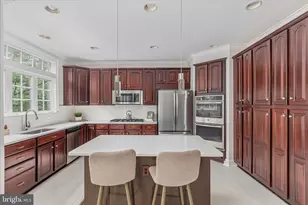 18541 Perdido Bay Terrace, Leesburg, VA 20176 - Photo 11