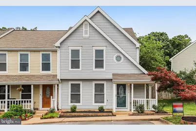 22375 Stablehouse Drive, Sterling, VA 20164 - Photo 3