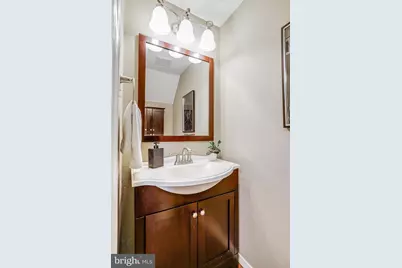 22375 Stablehouse Drive, Sterling, VA 20164 - Photo 29