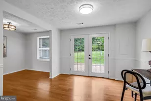 22375 Stablehouse Dr, Sterling, VA 20164 - Photo 23