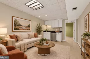 128 Briarwood Ct, Sterling, VA 20164 - Photo 31