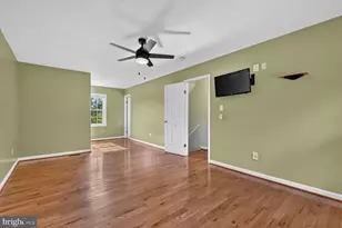 128 Briarwood Ct, Sterling, VA 20164 - Photo 19