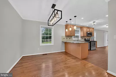 128 Briarwood Court, Sterling, VA 20164 - Photo 3