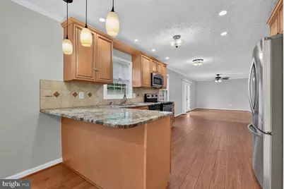 128 Briarwood Court, Sterling, VA 20164 - Photo 7