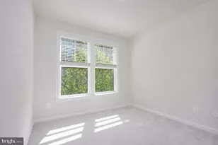 20707 Heron Landing Dr, Sterling, VA 20166 - Photo 25