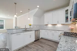 20707 Heron Landing Dr, Sterling, VA 20166 - Photo 13