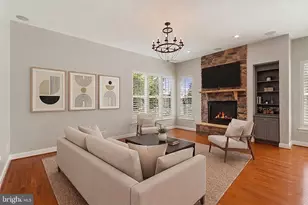 23414 Higbee Ln, Brambleton, VA 20148 - Photo 15